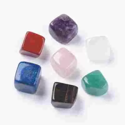 Масажен камък и чакри