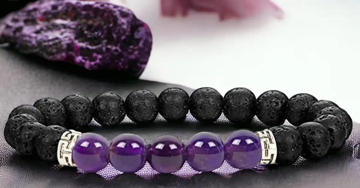 Полускъпоценни камъни – аметист, лабрадорит и вулканичен камък