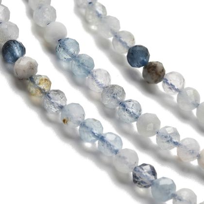1 Естествен аквамарин,  мъниста – фасетирани кръгли ~3 мм с нежен небесносин блясък