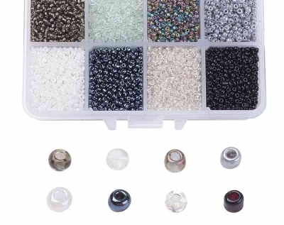 Стъклени синци Ceylon 2мм, GREY в кутия с различни 8 цвята