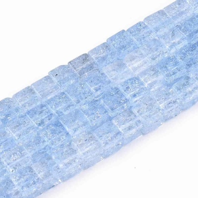 Стъклени кракъл мъниста - кубче 6x6x6 мм в бледо син, прозрачен цвят 2